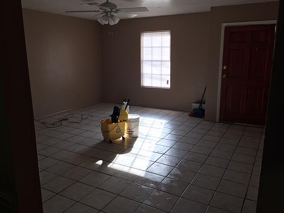 5th image of 1813 6th Ave