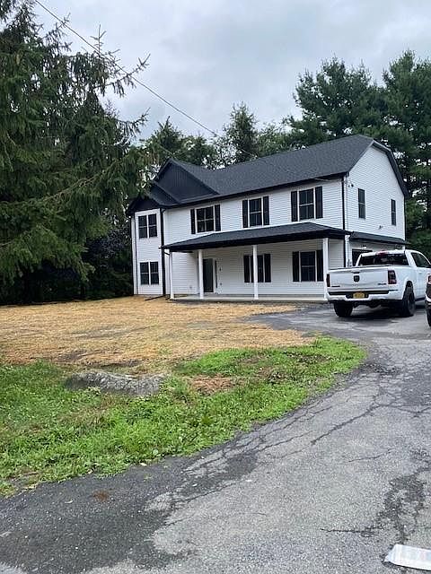 1st image of 4 Blue Jay Drive