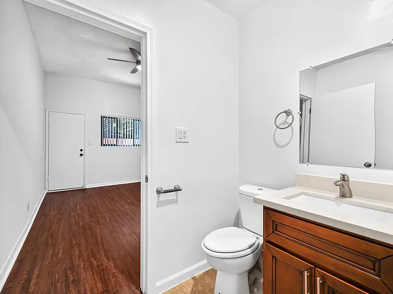 1563 Brockton Ave — Photo 17