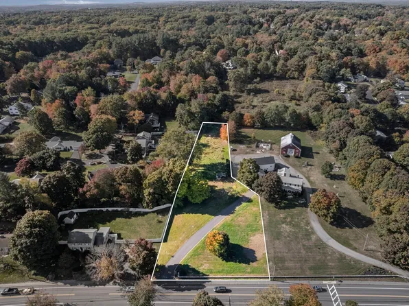 180 North Rd, Chelmsford, MA 01824