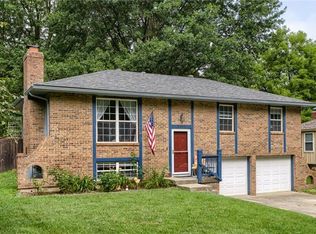 2209 SW 2nd Ter, Blue Springs, MO 64014