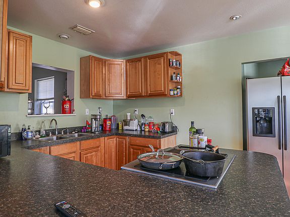 5th image of 3616 Mackeral Dr