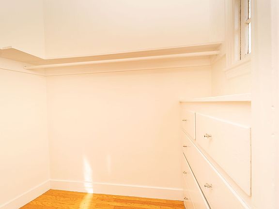 5th image of 415 Perkins St #18