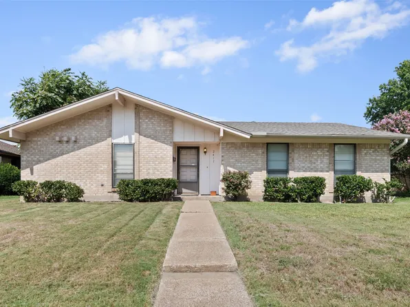 2417 Richbrook Dr, Garland, TX 75044