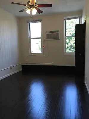 Rented by M & J Tenaglia Realty Corp | media 29