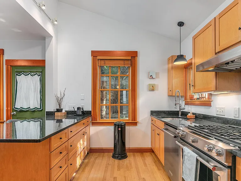 190 Tremont St #2 — Photo 2