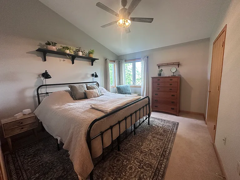442 Meadowridge Cir — Photo 15