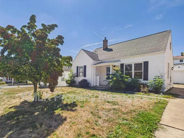 170 Akers Ave, Akron, OH 44312
