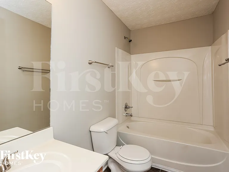 3545 Bridgeshaw Dr — Photo 17