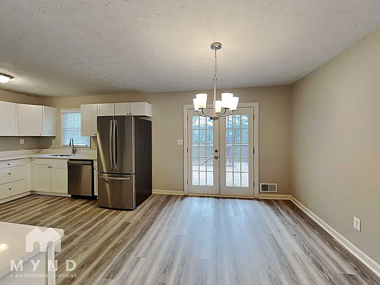 3798 Leach Rd — Photo 10