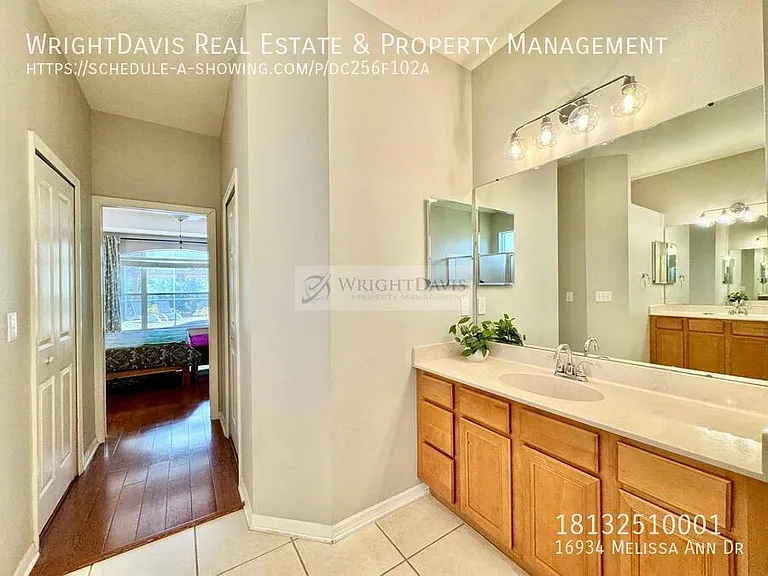 16934 Melissa Ann Dr — Photo 21