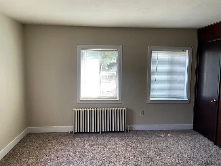 438 Belmont St #1 — Photo 15