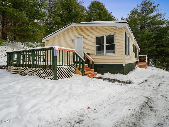 2nd image of 111 Mountain Ash Dr