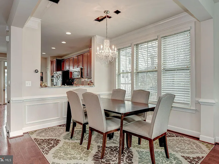 3309 Kemper Rd — Photo 15