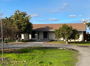 14262 N Locust Tree Rd, Lodi, CA 95240