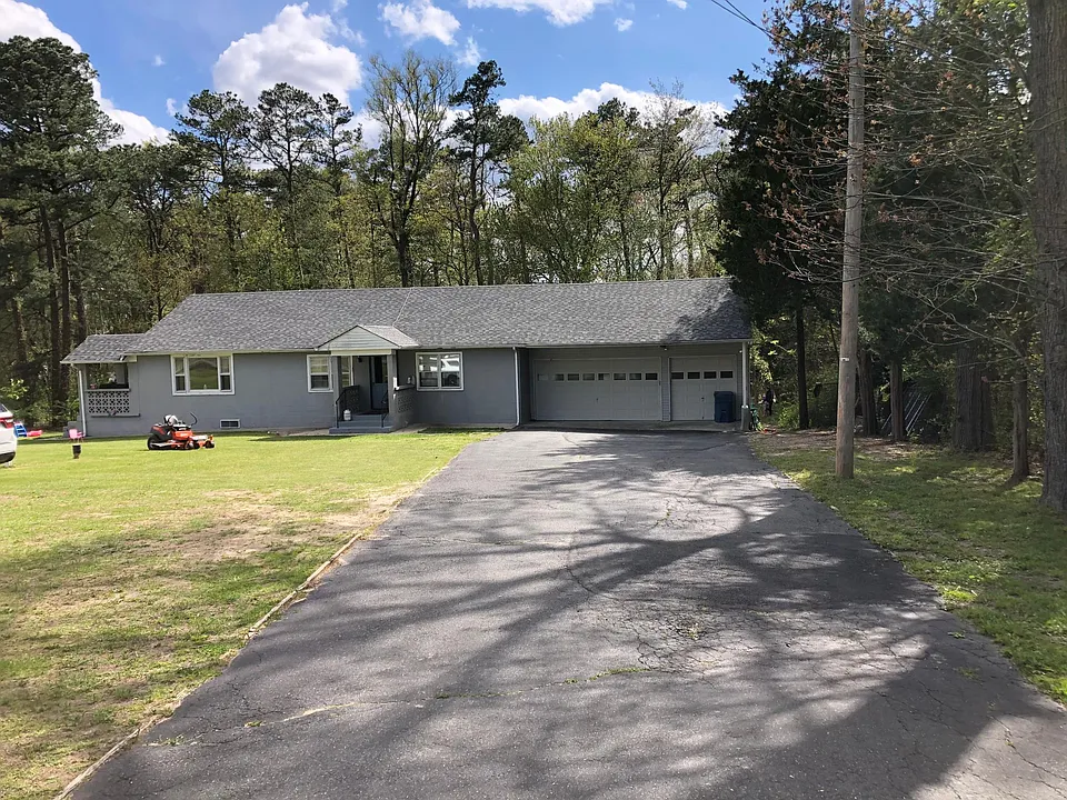 306 Chippewa Dr
