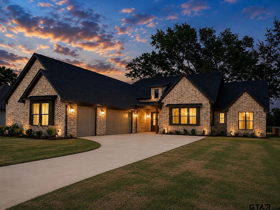 1st image of 324 Heritage Way