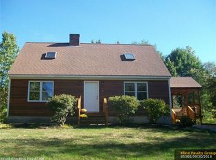 8 Cedar St, Casco, ME 04015