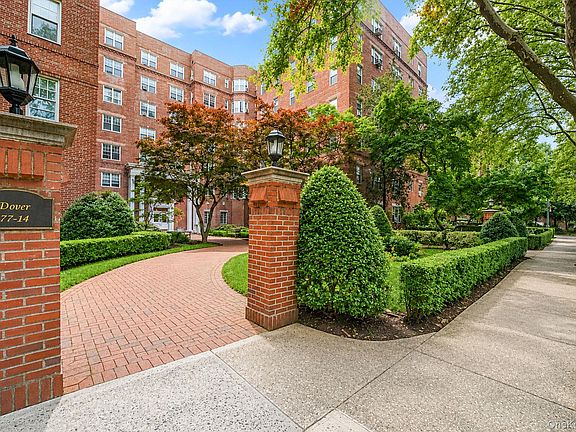 2nd image of 77-14 113th Street #6R