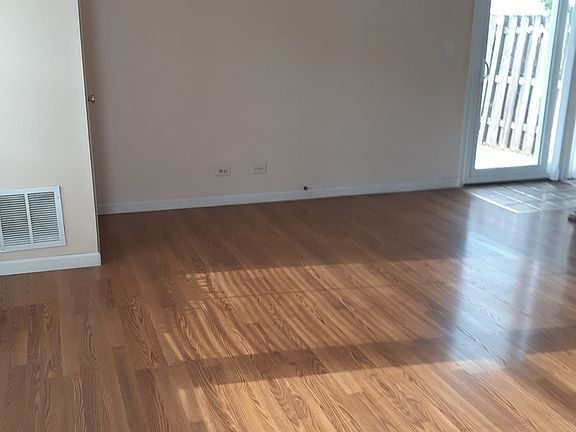 2nd image of 1174 E Candlenut Ln #1174