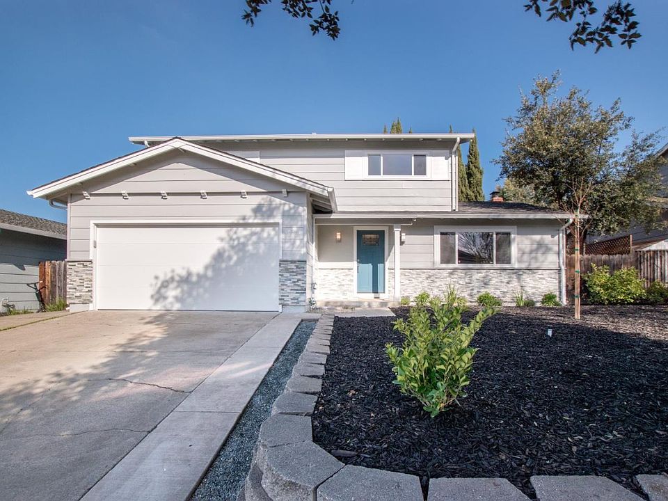 1st image of 2070 Lockwood Dr