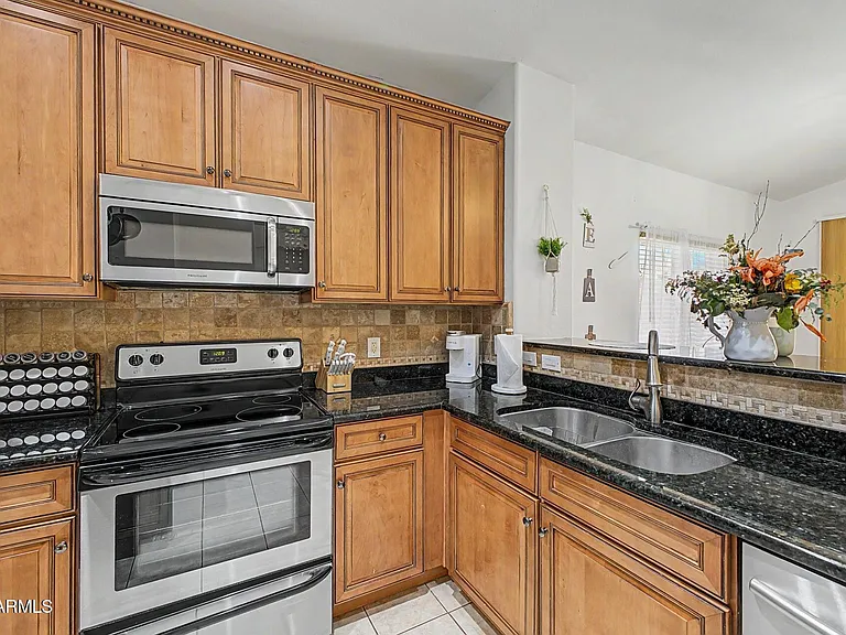 731 W Mesquite Tree Ln — Photo 17