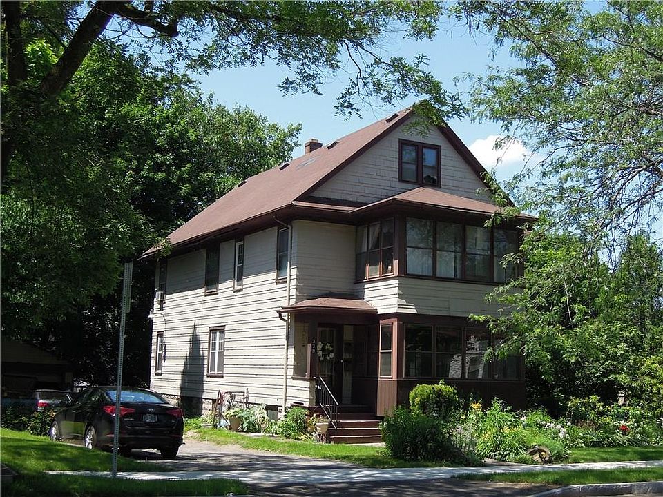 2nd image of 339 N Winton Rd