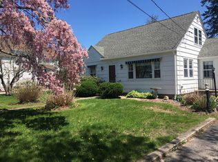 110 Beach St, Westerly, RI 02891