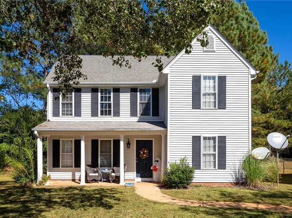 111 Arbors Ct, Central, SC 29630