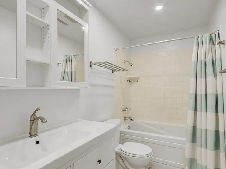 117 Harvard Ave — Photo 4