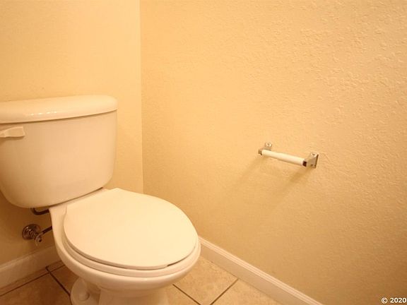 3rd image of 5062 NW 44th Ln #802
