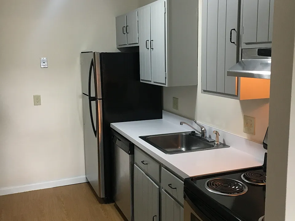 36 Warren St #2