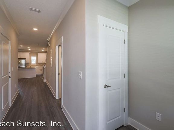 3rd image of 298 Date Palm Ln N