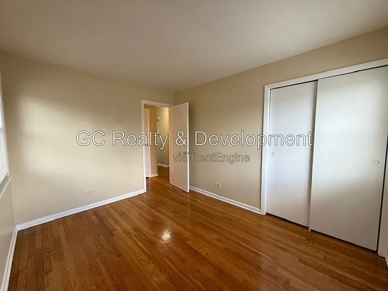 245 Uteg St #5 — Photo 7