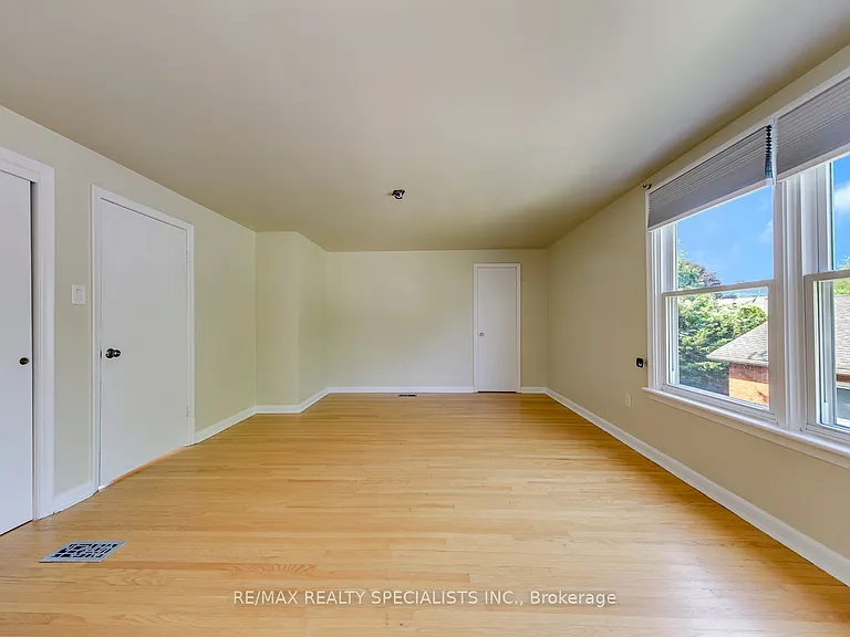 59 Ofield Rd — Photo 24