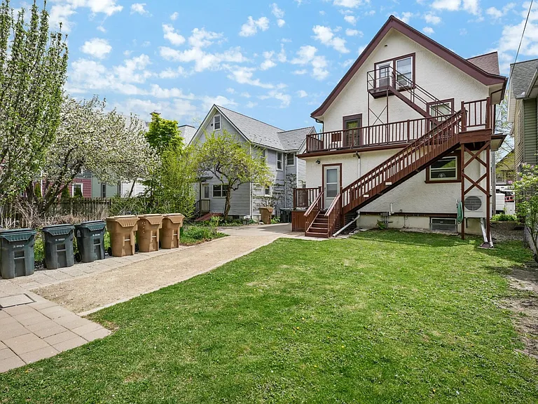 1238 Spaight St #2 — Photo 3