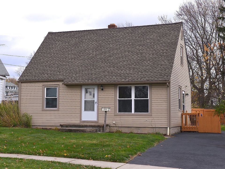 1st image of 1555 Meriline St