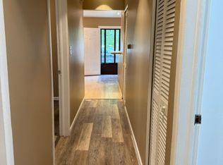 7020 Toepfer Rd, Warren, MI 48091