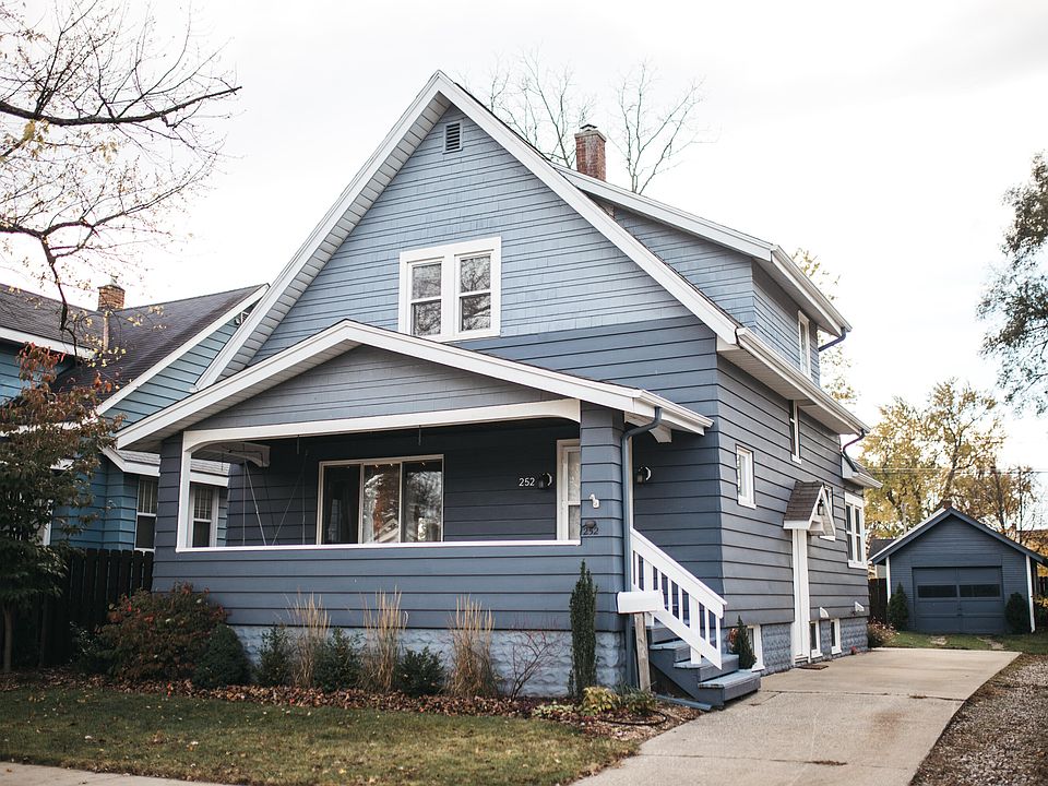 1st image of 252 W 17th St
