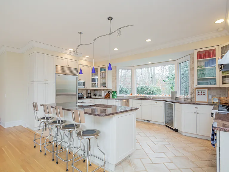 34 Chatfields Ridge Rd — Photo 6