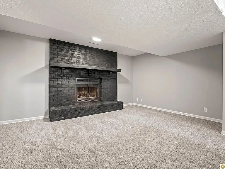 14614 Borman St — Photo 16