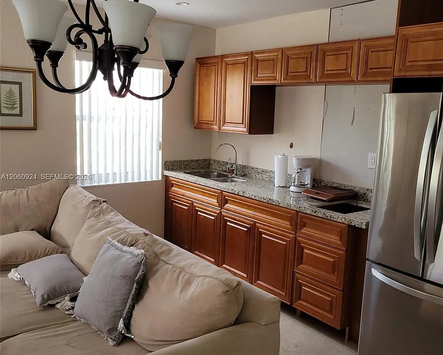 1163 NW 100th Ter #1