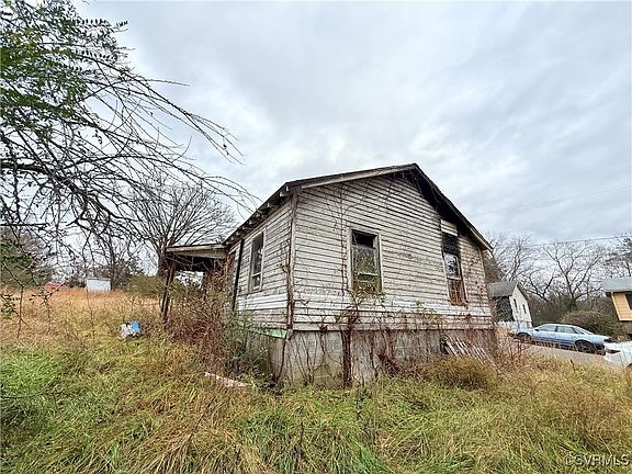 4th image of 1914 Alderson Ave