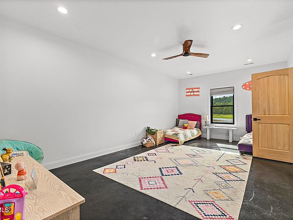 24th image of this home