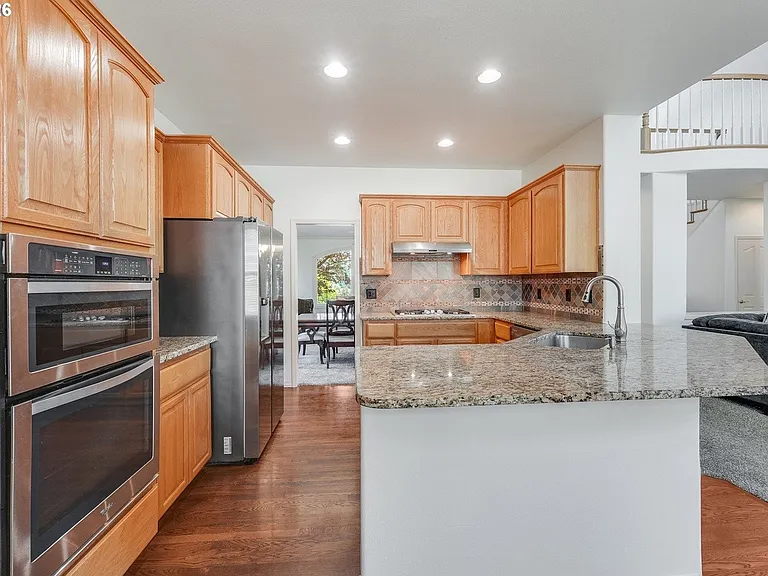 NW Eagleridge Ln — Photo 7