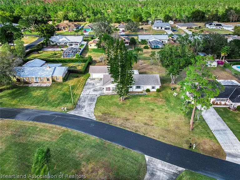 3407 Divot Rd — Photo 35