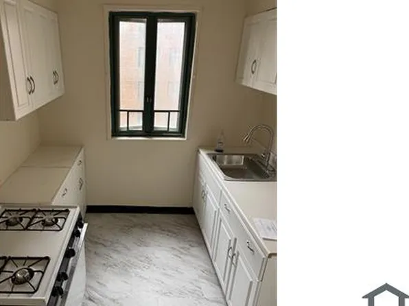 18 Metropolitan Oval, Bronx, NY