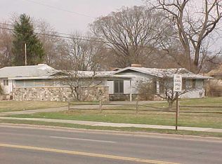 868 N Hagadorn Rd, East Lansing, MI 48823