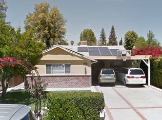 22733 Clarendon St, Woodland Hills, CA 91367