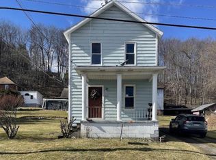 1613 Robinson Ave, Clearfield, PA 16830